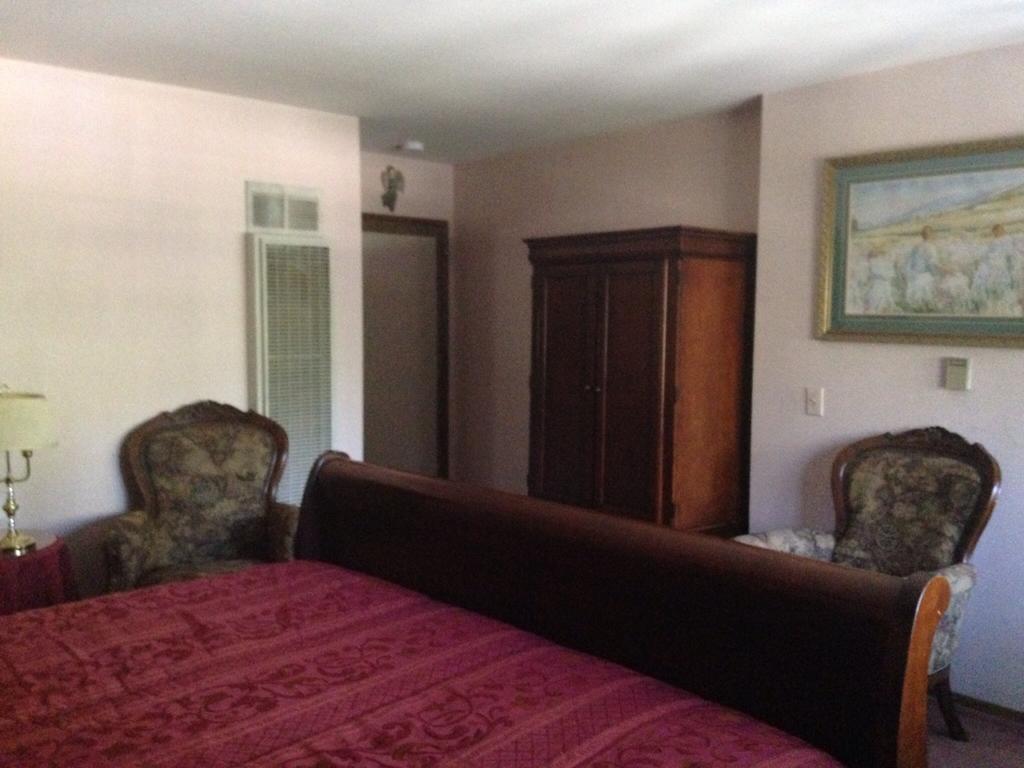 Switzerland Haus Bed And Breakfast Inn Big Bear Lake Kamer foto
