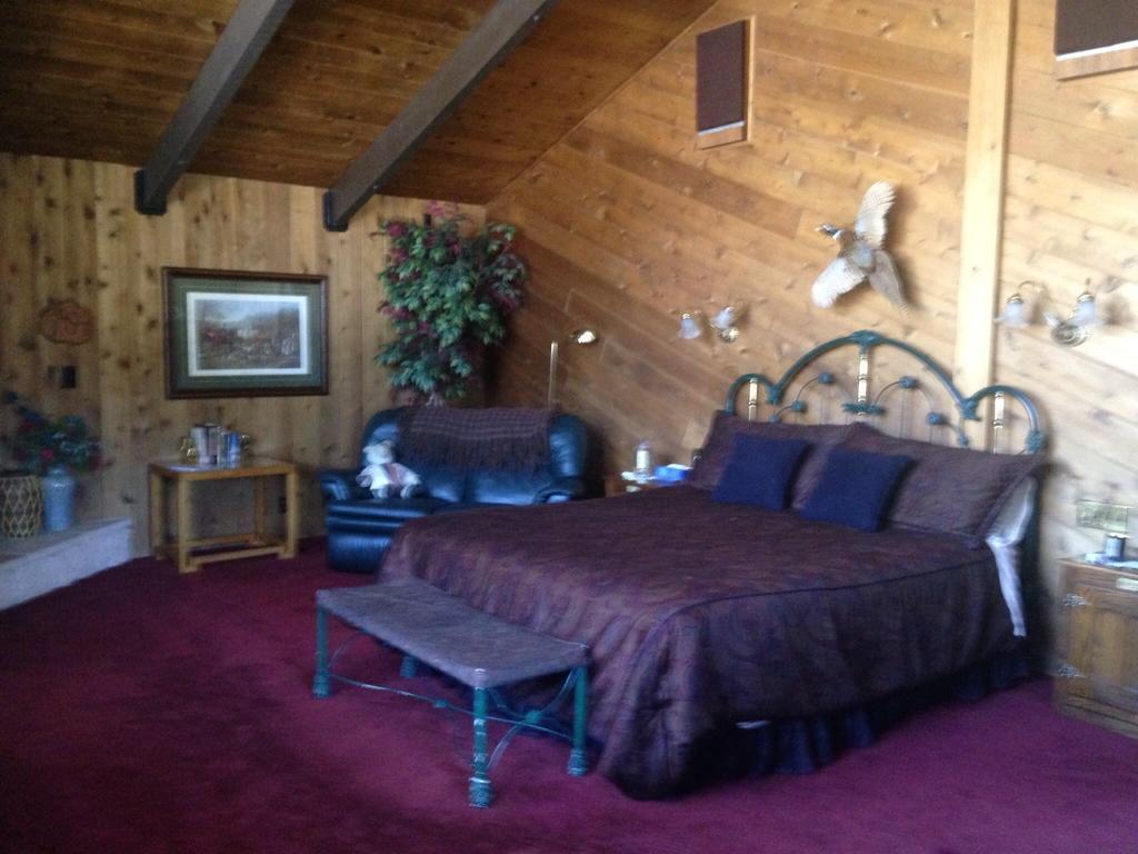 Switzerland Haus Bed And Breakfast Inn Big Bear Lake Kamer foto